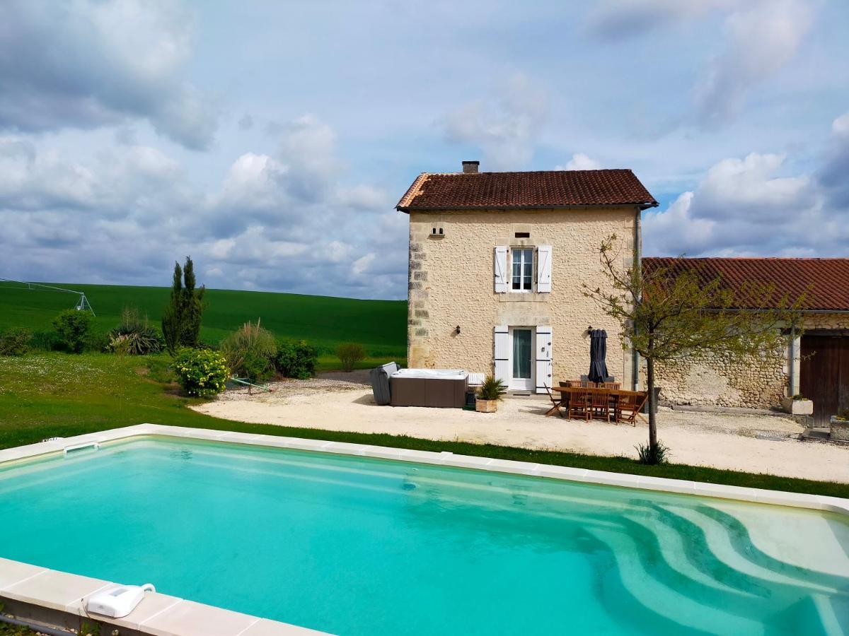 Gite Chez Cheynaud Celles (Dordogne) Exterior foto